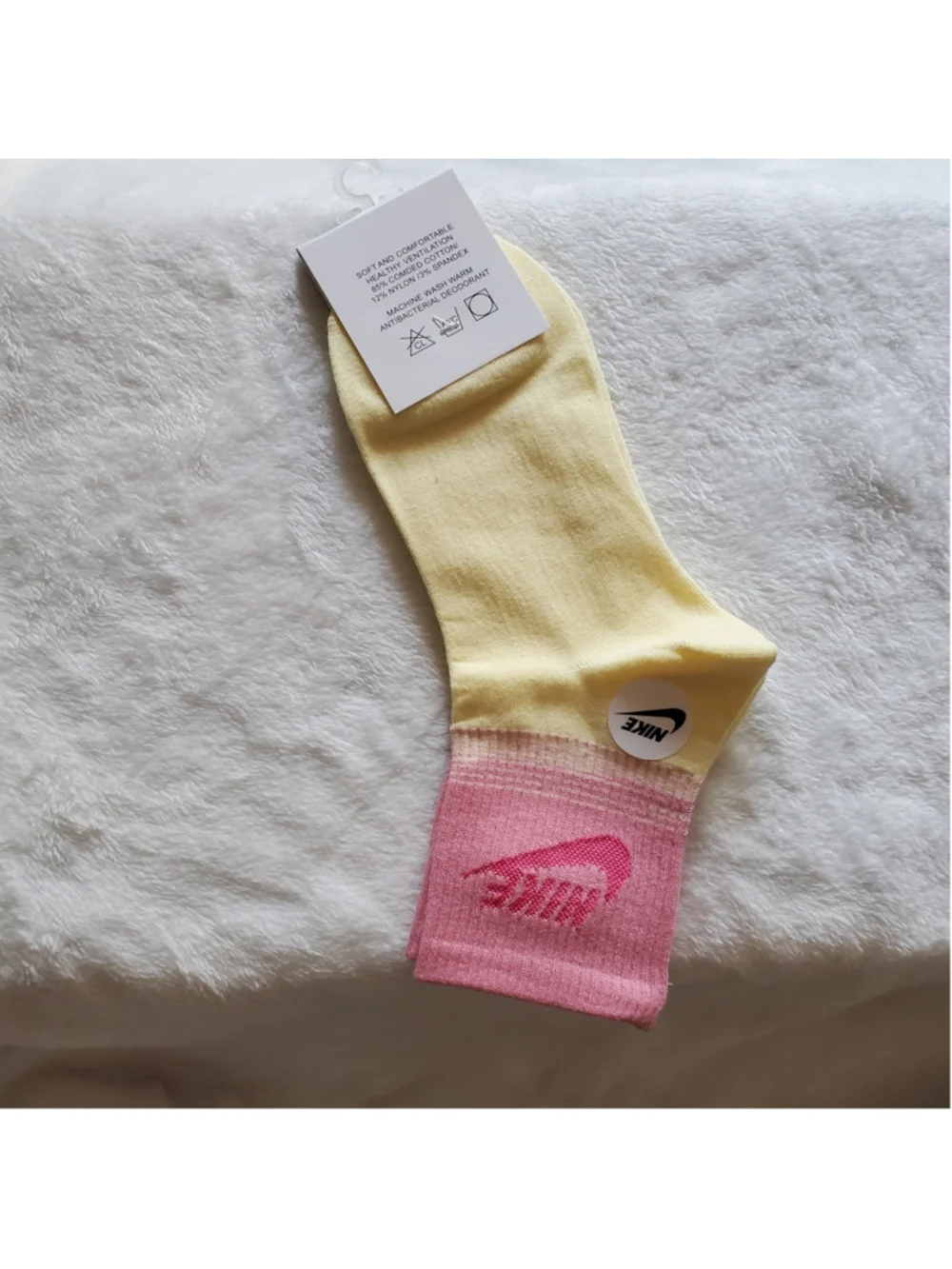 Women's Nike Socks size 7-9 Multicolor Set of 5